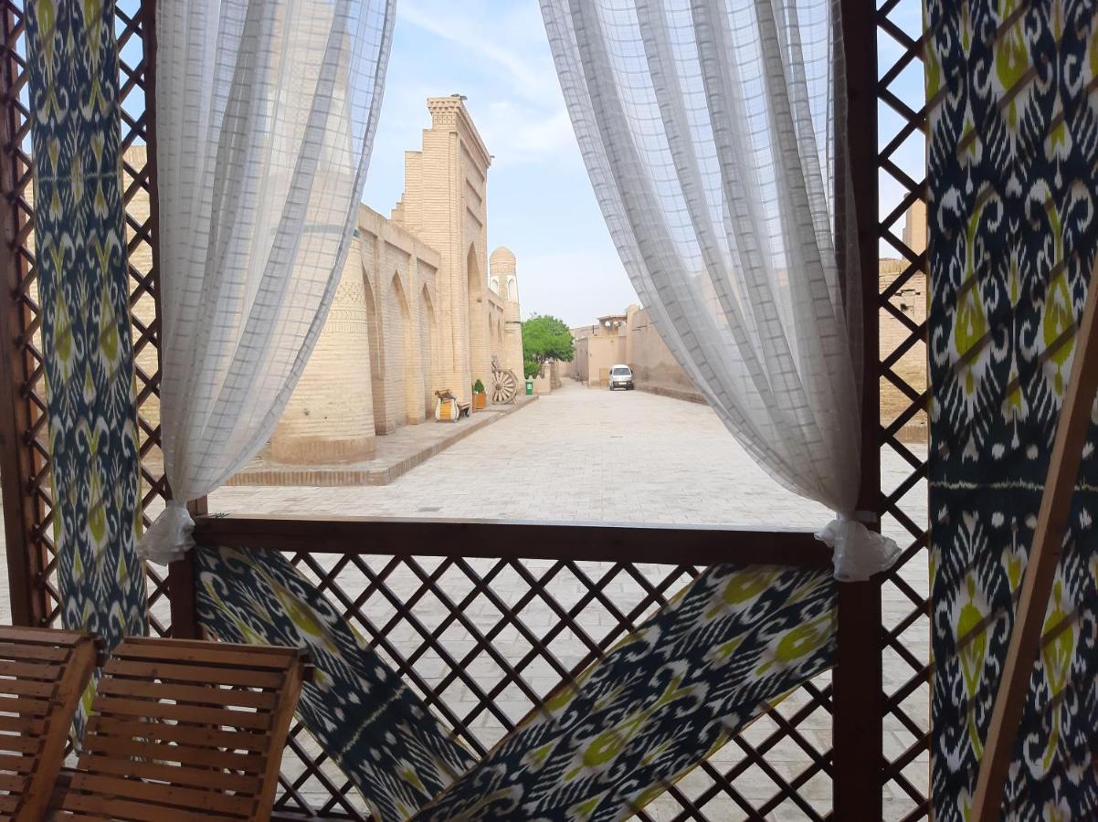 "Yoqut House" Guest House In The Centre Of Ancient City Khiva ภายนอก รูปภาพ
