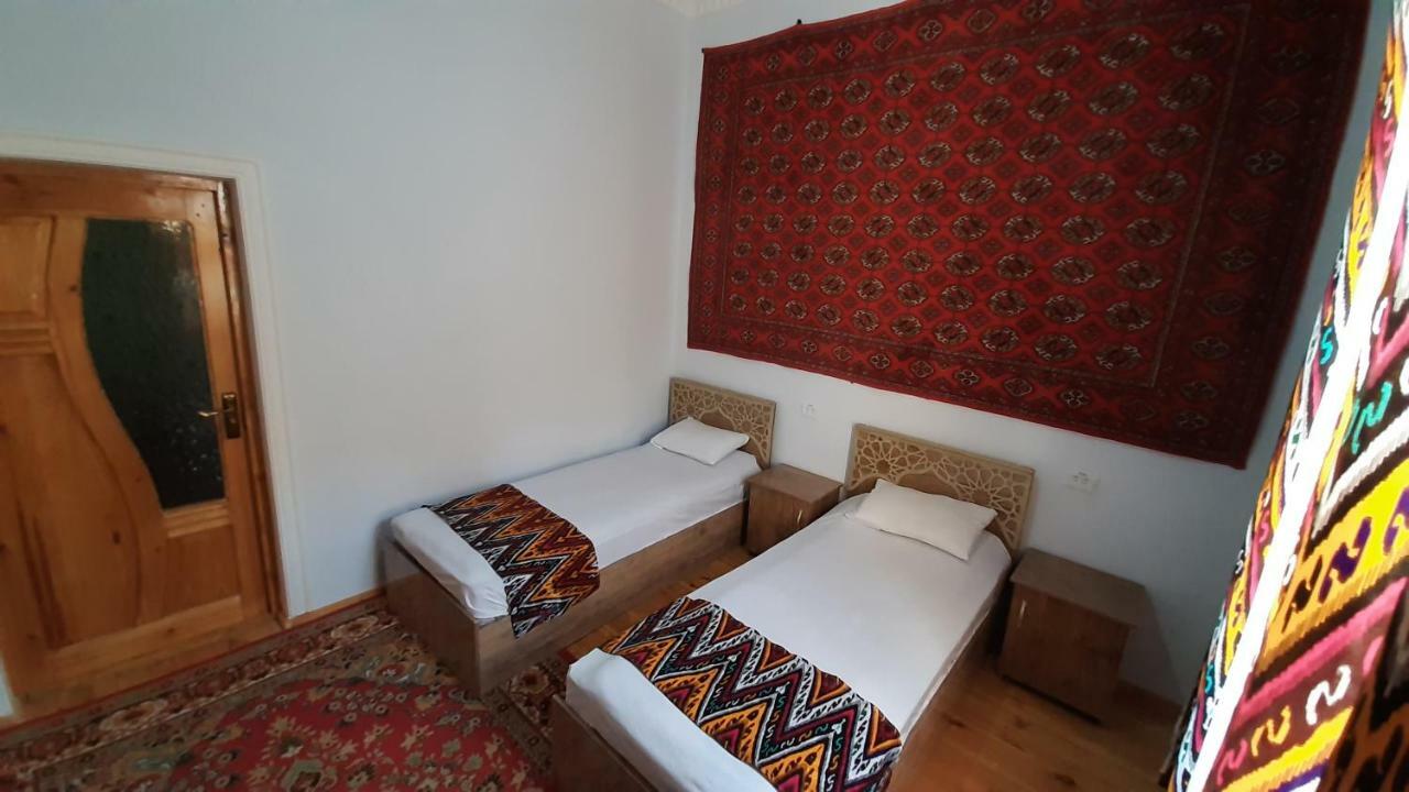 "Yoqut House" Guest House In The Centre Of Ancient City Khiva ภายนอก รูปภาพ