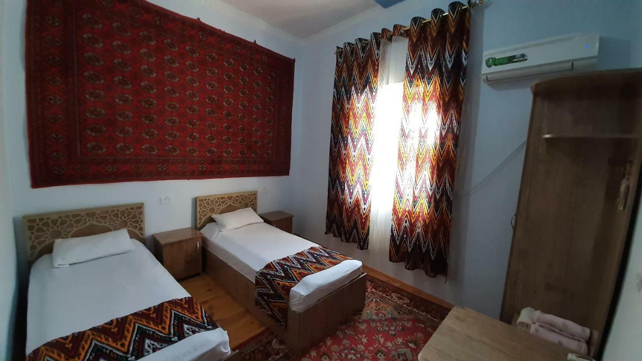 "Yoqut House" Guest House In The Centre Of Ancient City Khiva ภายนอก รูปภาพ